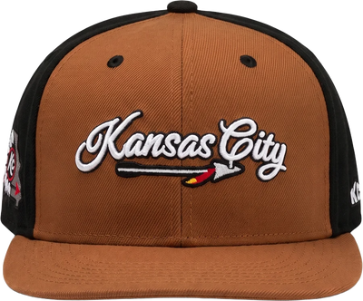 Kansas City Arrow in Caramel / Black
