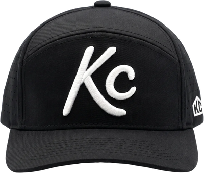 Kc Performance in Black / White