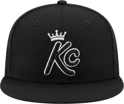 Crown Kc Fitted in Black / White
